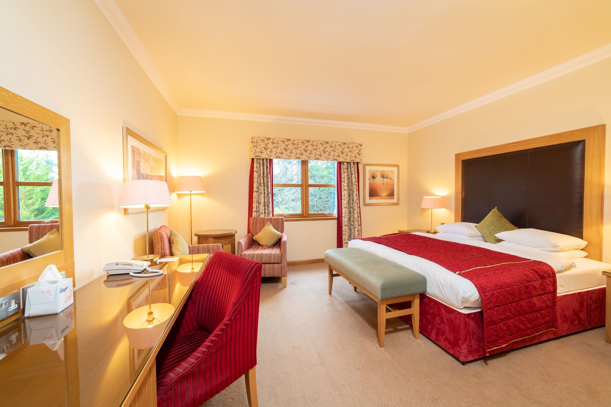 DELUXE, DOUBLE OR TWIN BED, ACCESSIBLE