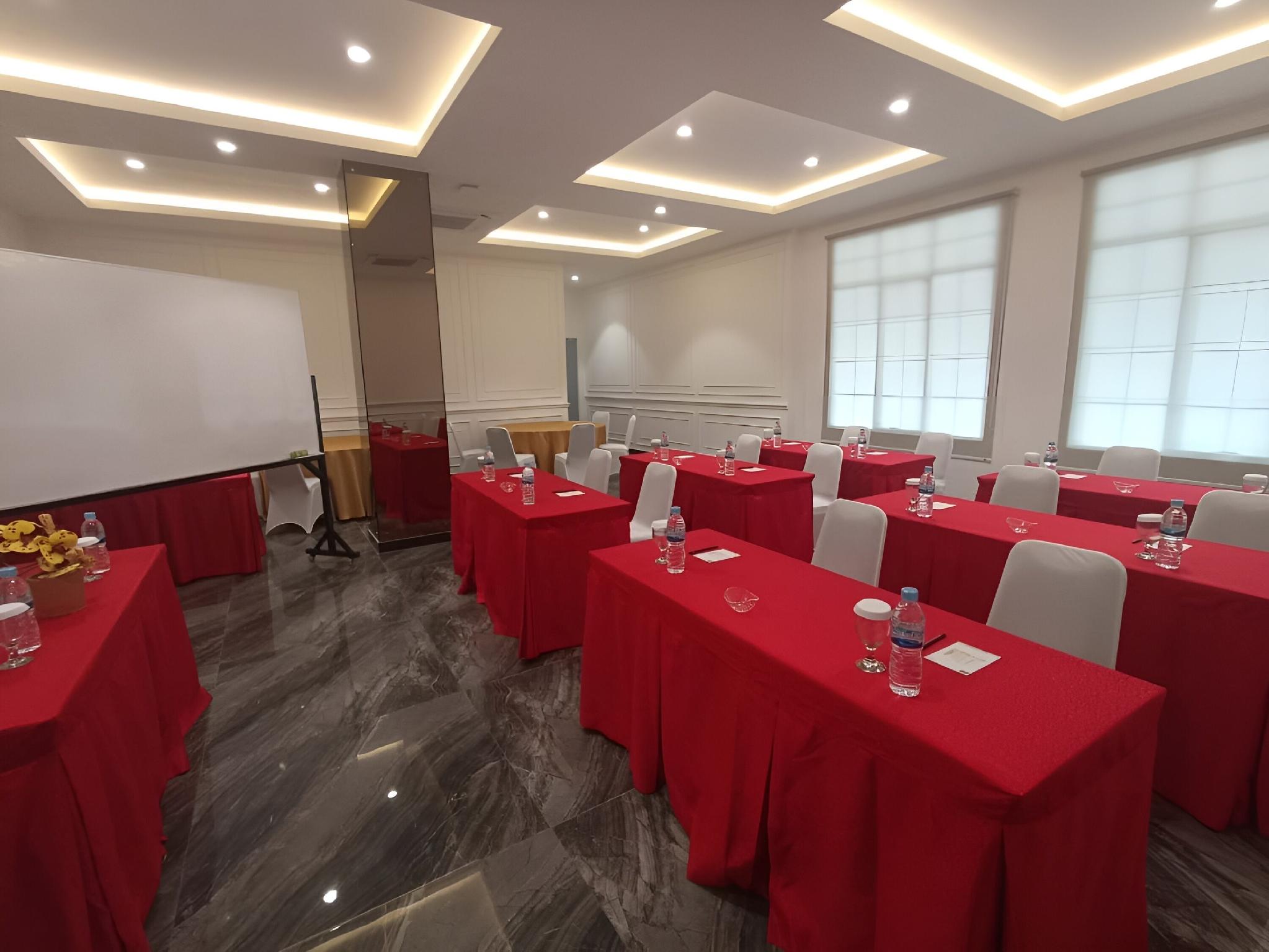 Swasana Hotel Medan 17/21