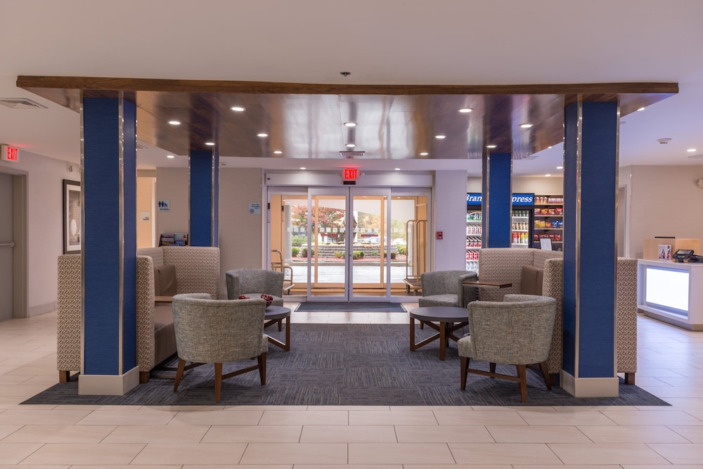 Holiday Inn Express Branford-New Haven 47/59