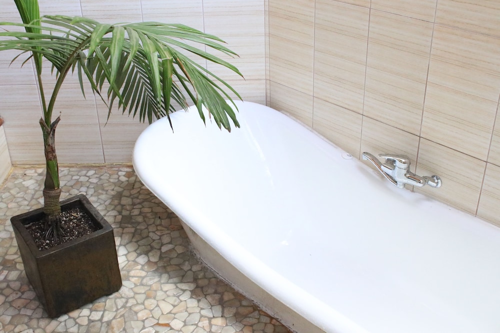MAGIC REEF BUNGALOWS 38/66
