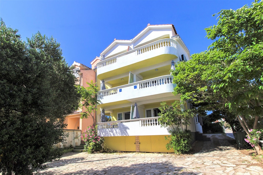 Vodice Lagom 3/50