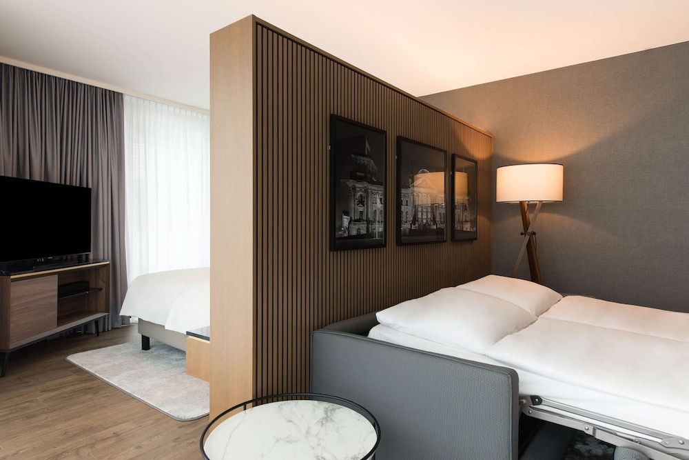 Radisson Collection Hotel, Berlin 27/68