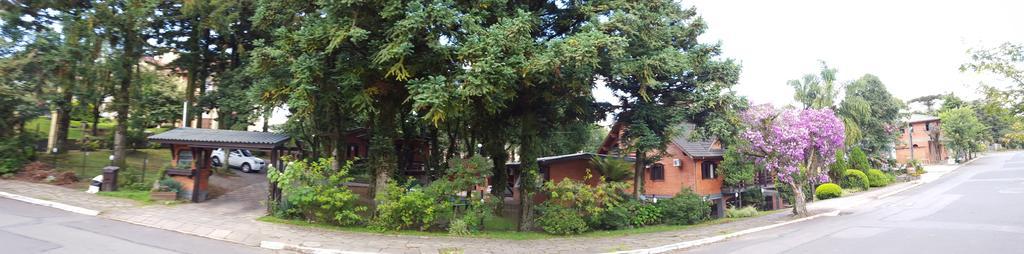 Hotel Pequeno Bosque 4/19