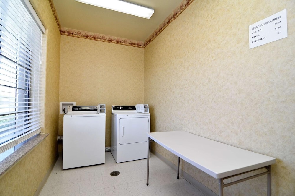 Quality Inn Perryton 14/36