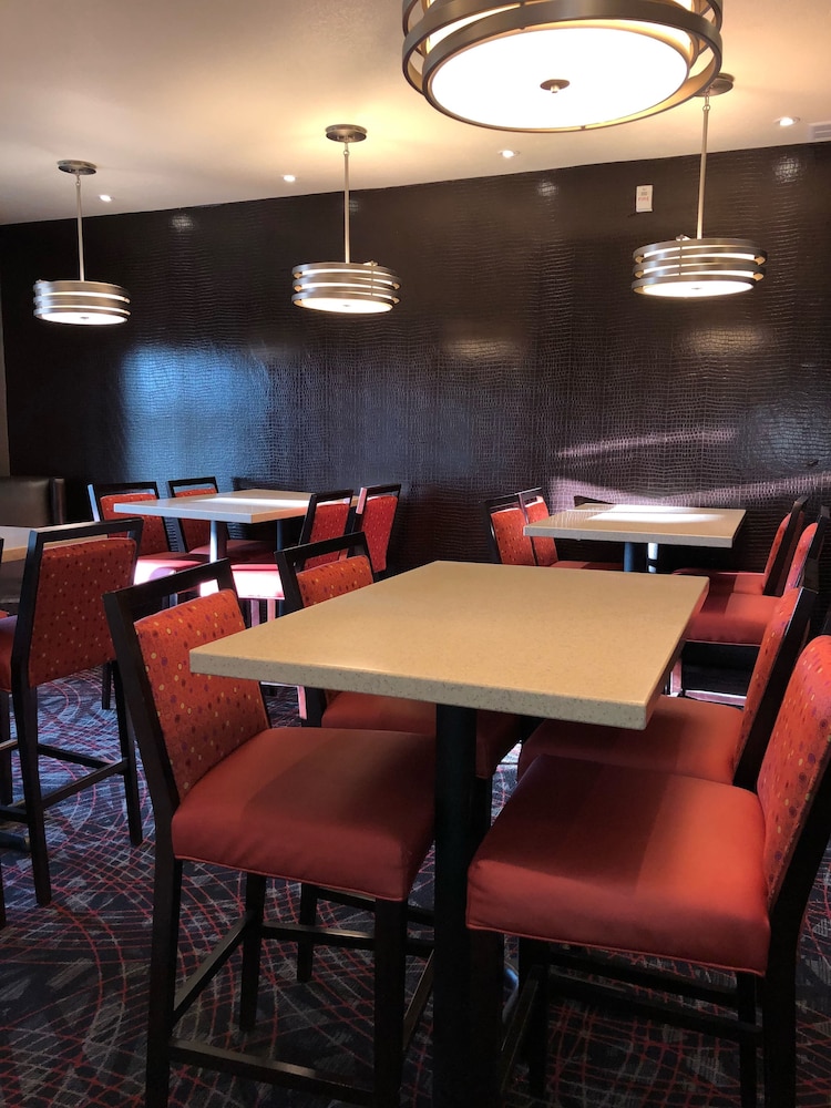 Black Gold Suites Tioga 16/21