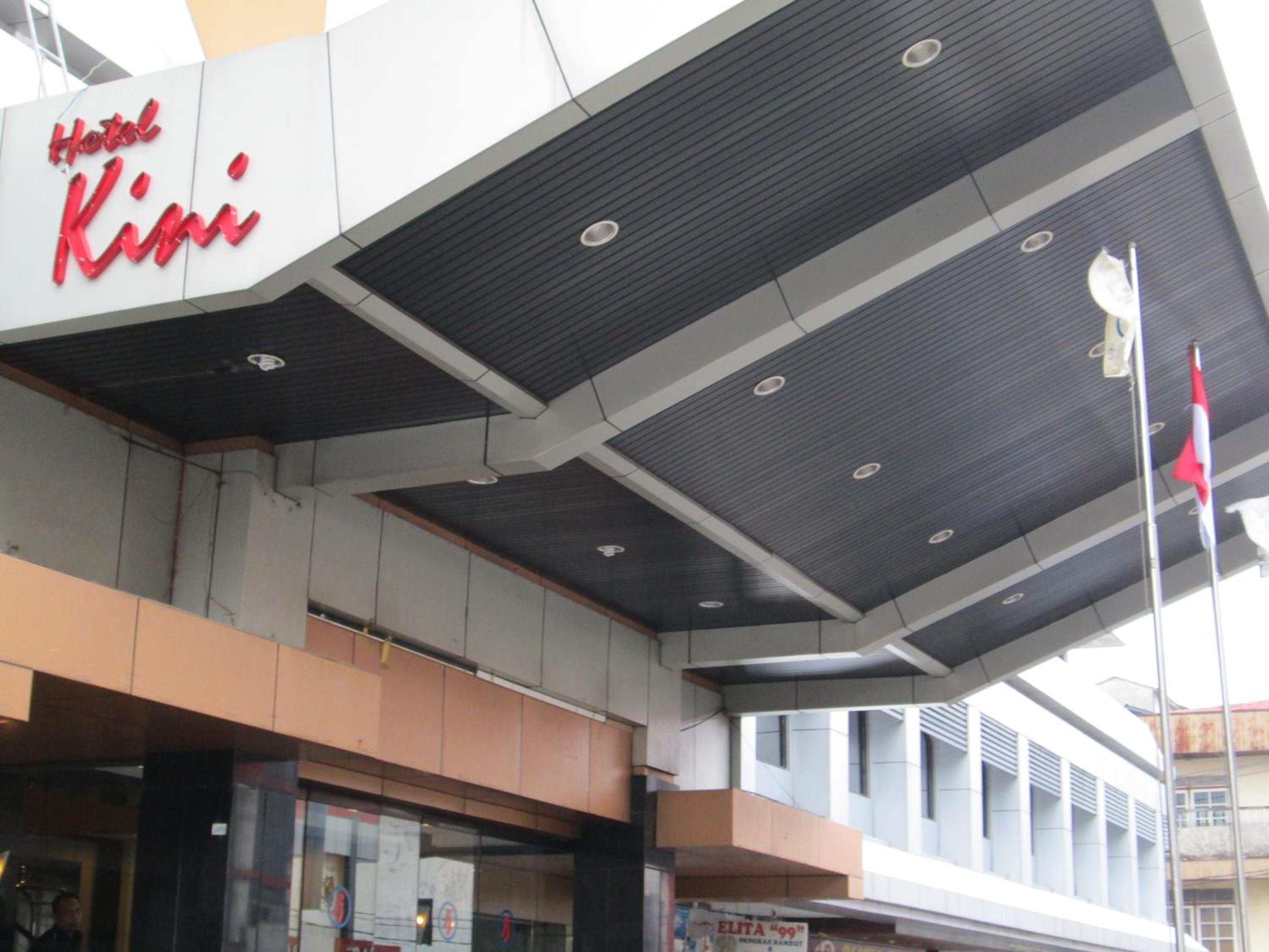 Hotel Kini Pontianak 3/38