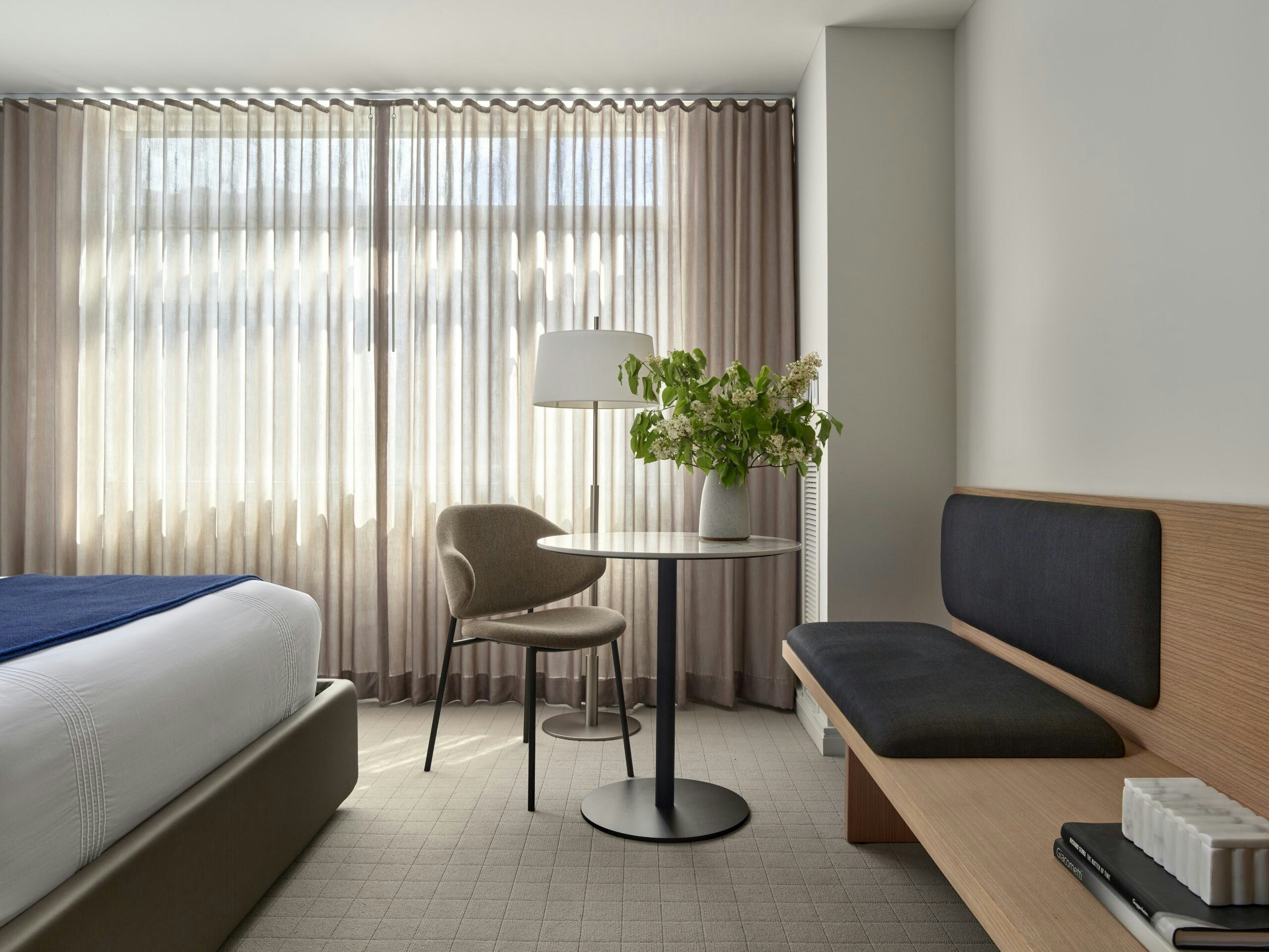 Hotel Aka Boston Common 45/77