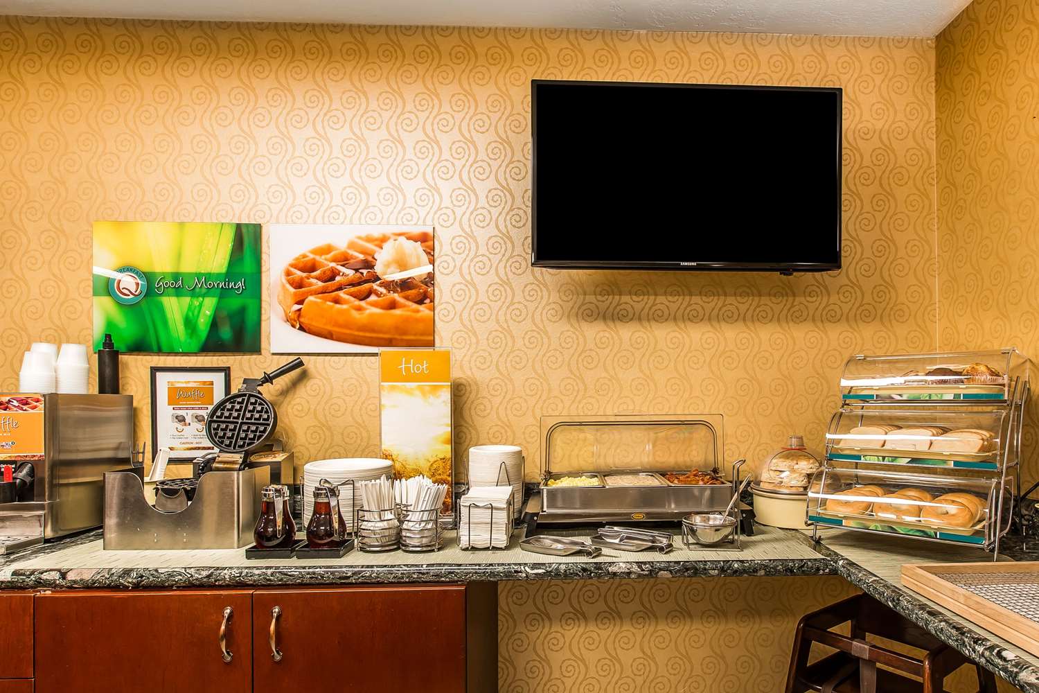 Quality Inn Near China Lake Naval Station 38/42