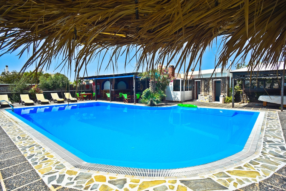 Holiday Beach Resort 20/50