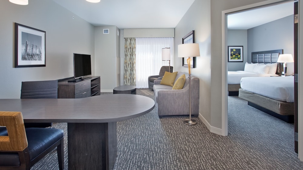 Candlewood Suites GRAND ISLAND 11/35