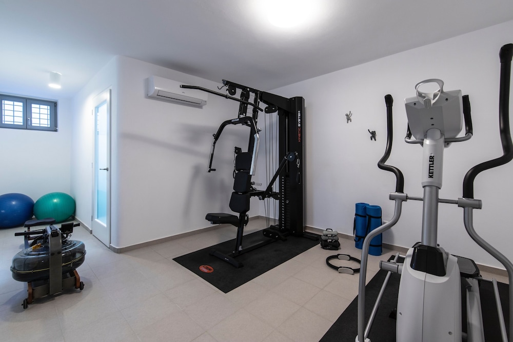 AQUA BREEZE VILLAS NAXOS 20/50