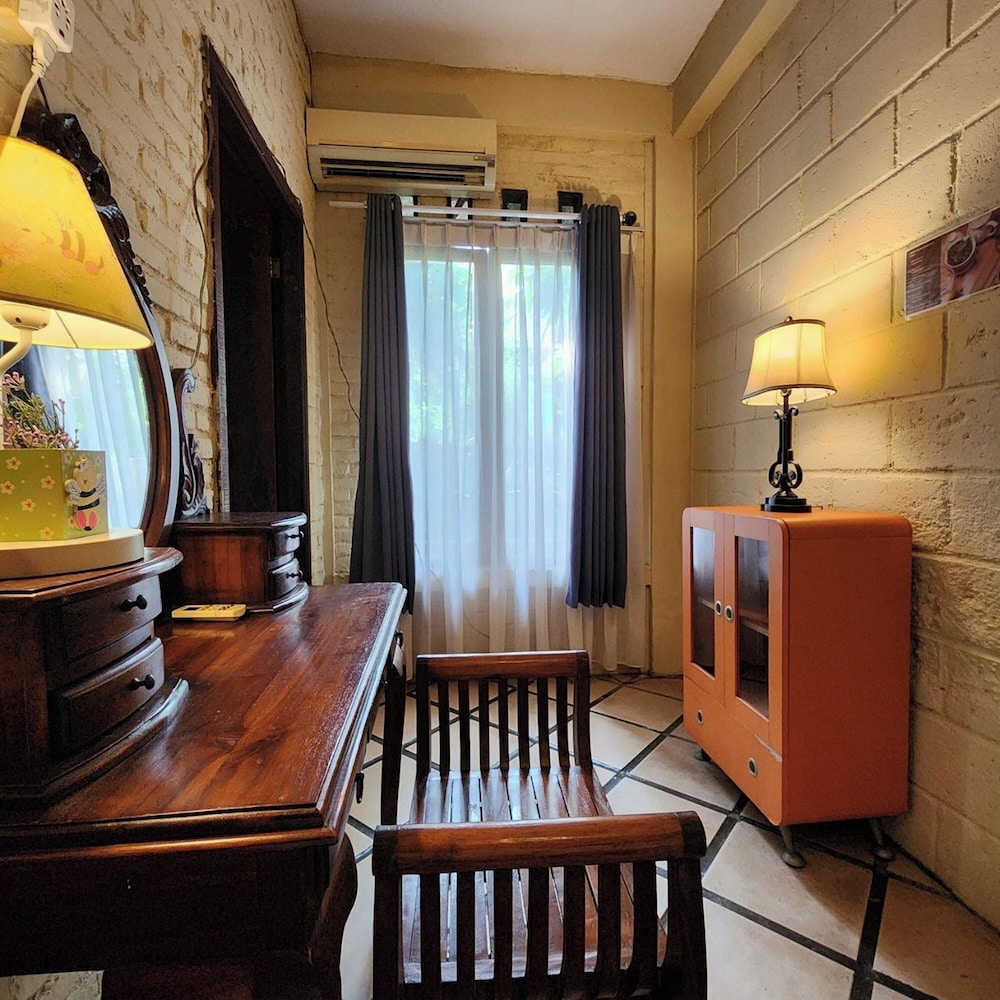 NILA HOUSE, Sharia Family Home Stay by ZUZU 68/73