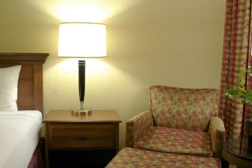 West Gate Inn Nyack Formerly Best Western Nyack On Hudson 26/63