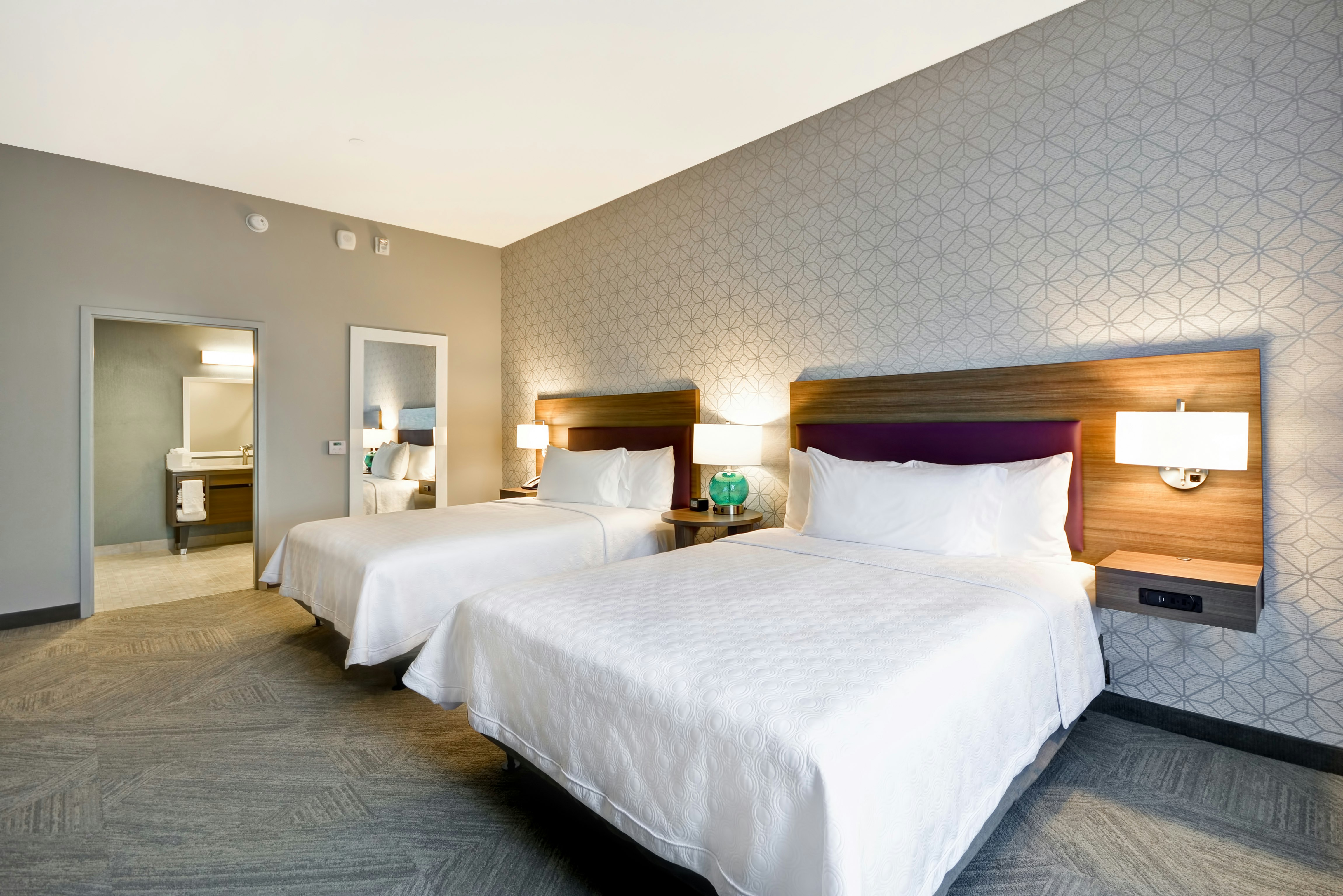 SUITE, 2 QUEEN BEDS, ACCESSIBLE