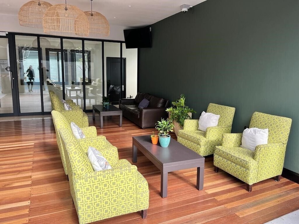 Belaire Suites 29/50