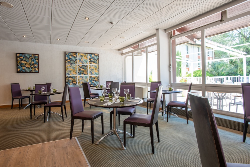 Novotel Beaumanoir 51/73