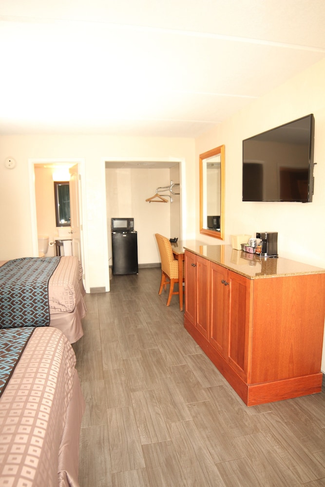 WindWater Hotel & Marina 46/66