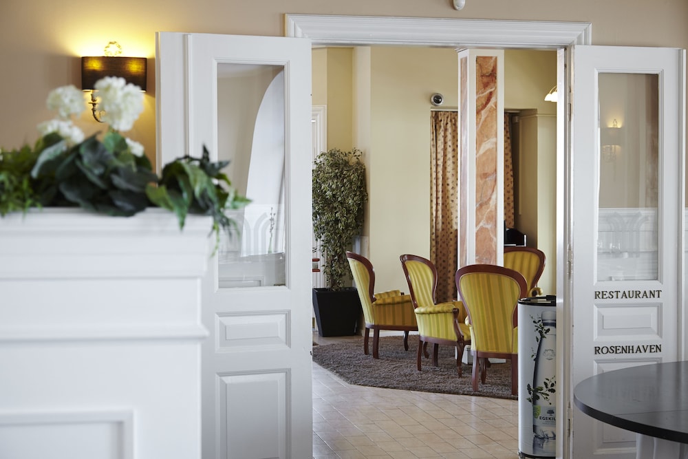 Milling Hotel Plaza 26/56