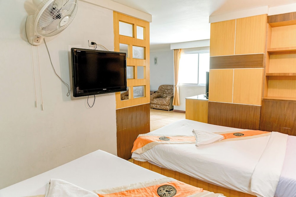 Satit Grand View Hotel 11/30