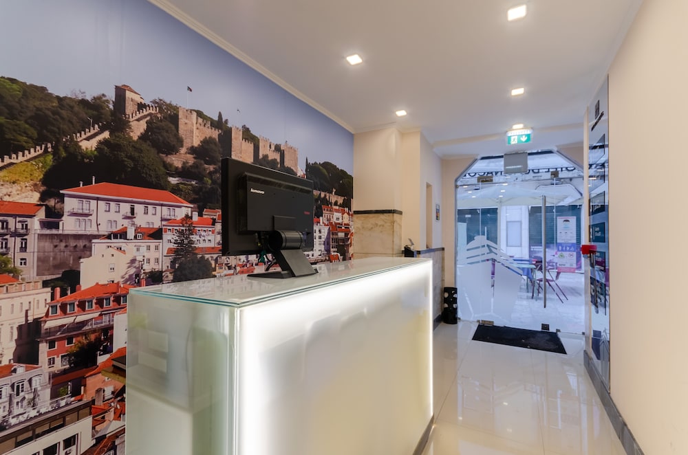 Lobby at Hotel Duas Nacoes, LISBON