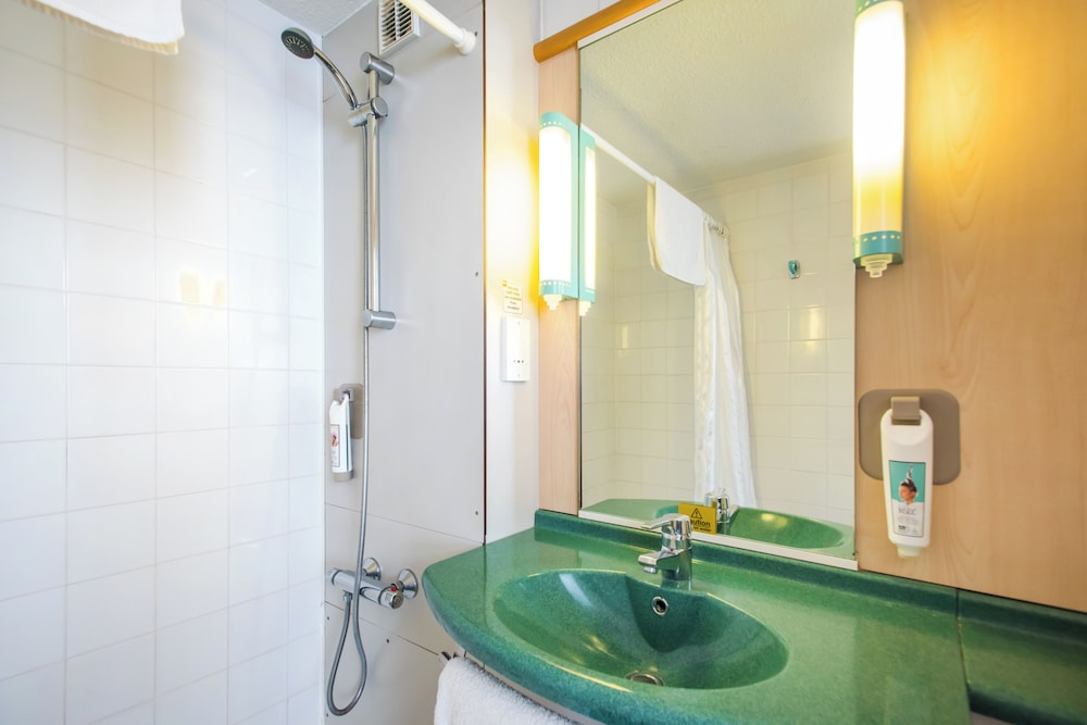 Ibis Plymouth 50/50