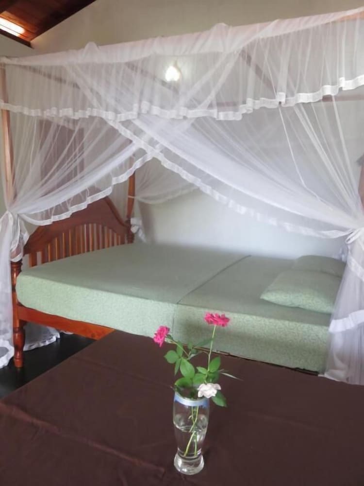 Beach Lagoon Guest House 15/50
