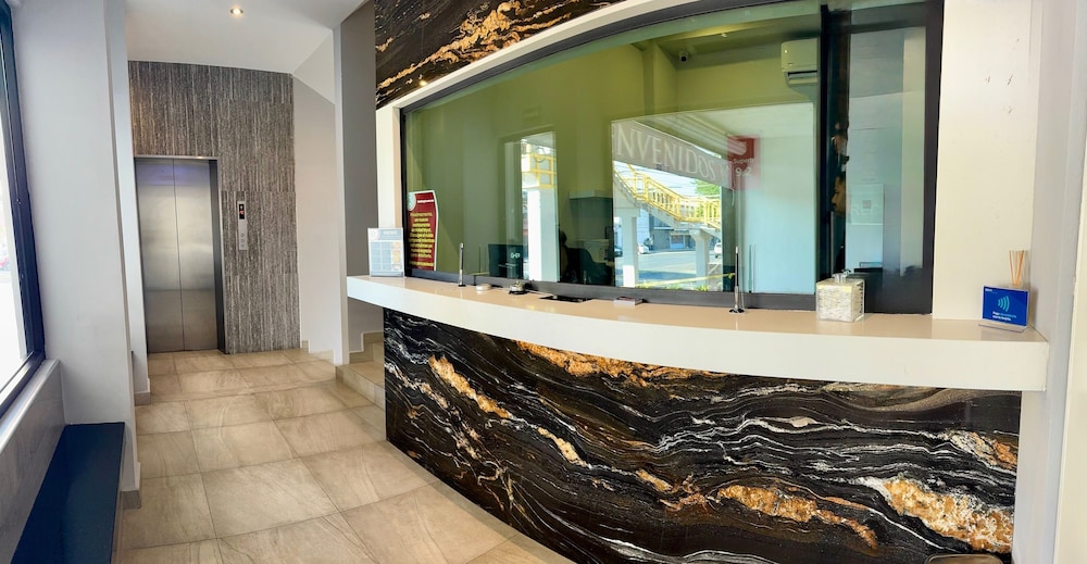 Hotel Myst photo3