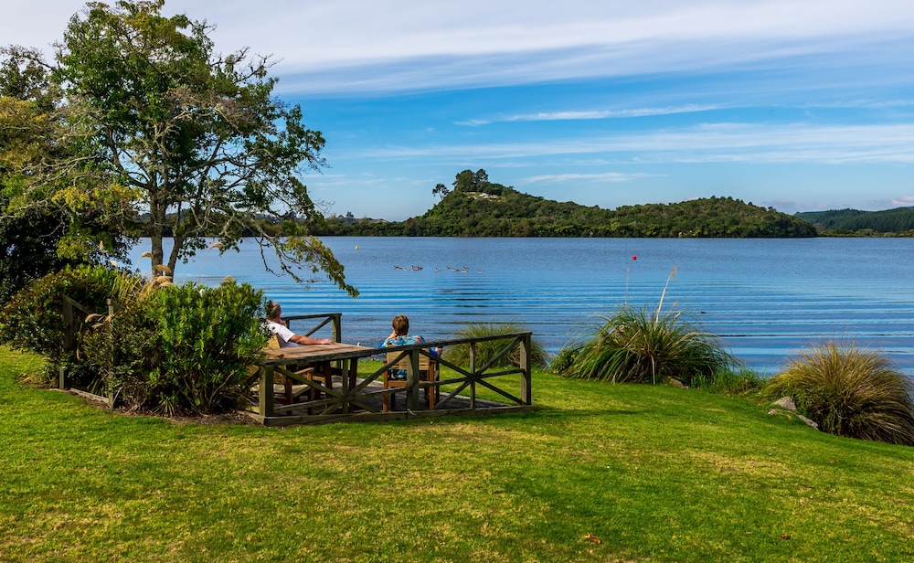Vr Lake Rotorua Resort 62/75