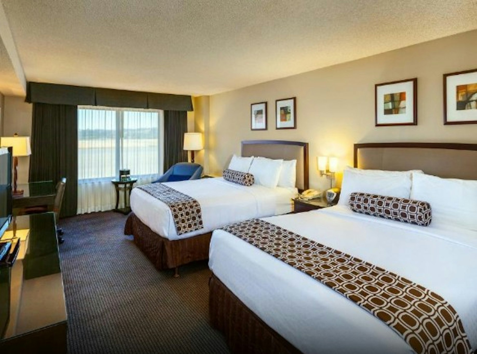 Concord Plaza Hotel 11/58