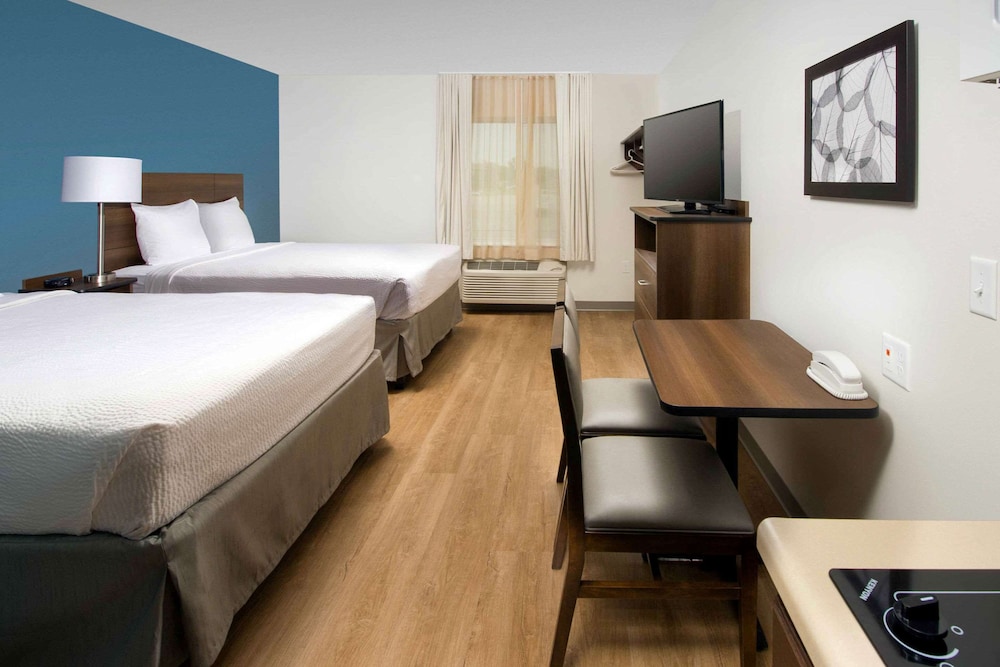 WoodSpring Suites Fargo North Near NDSU 10/22