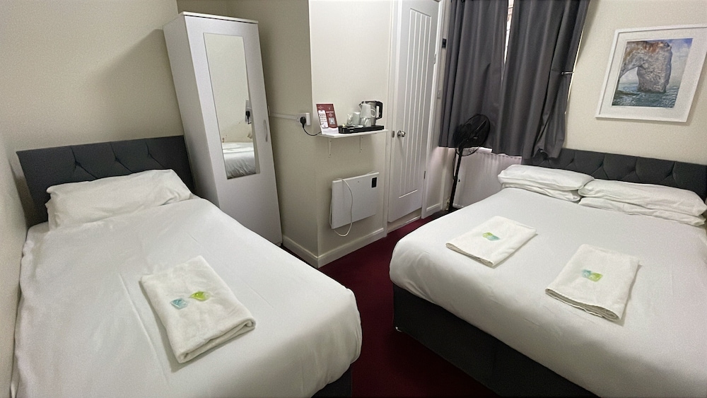 OYO Oban Victoria Hotel 12/45