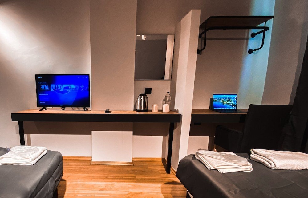 Tepe Hotel & Business Suite 13/27