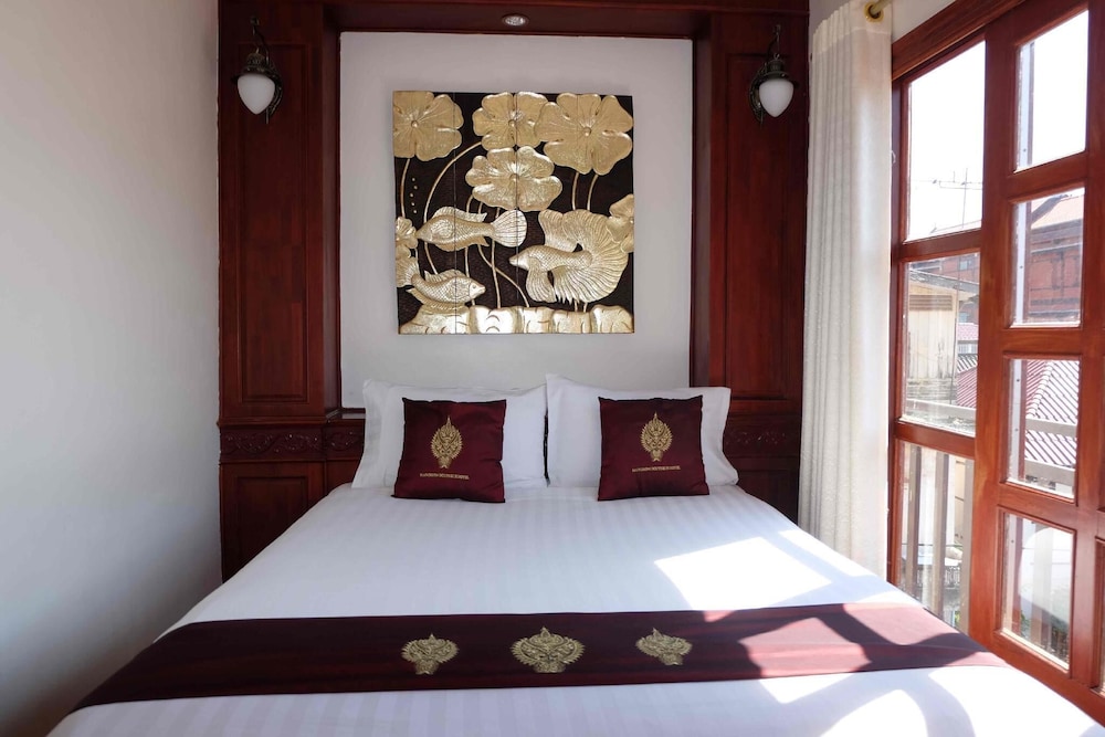 Manorom Boutique Hotel 8/17