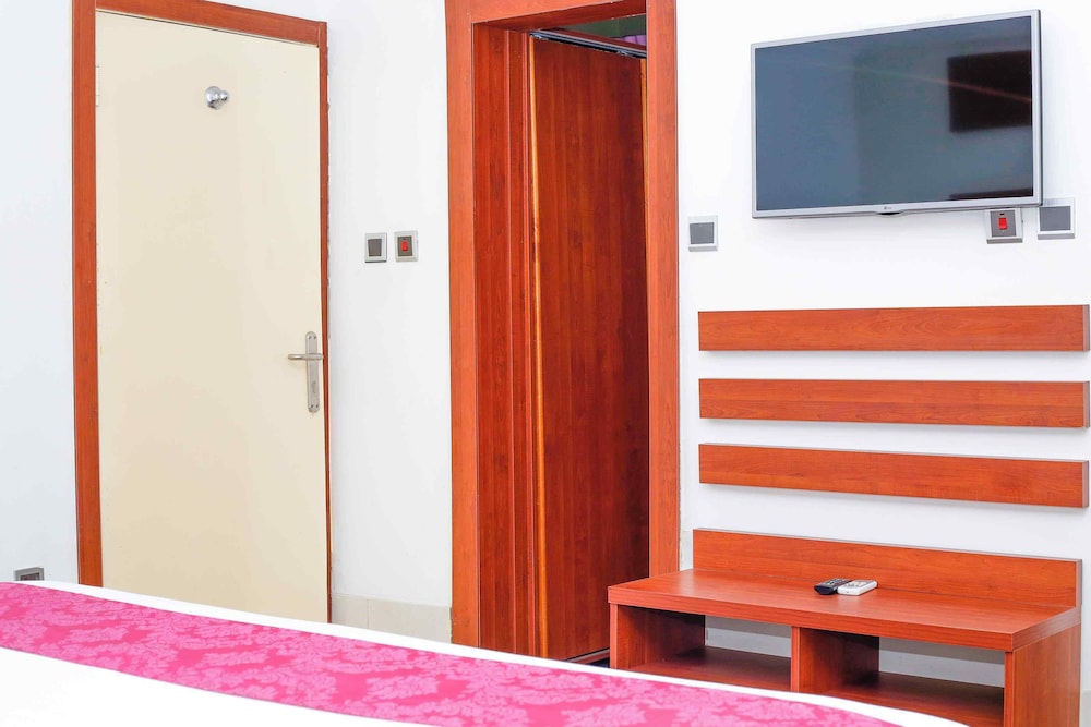 Hotel Tulip Inn Accra 56/62