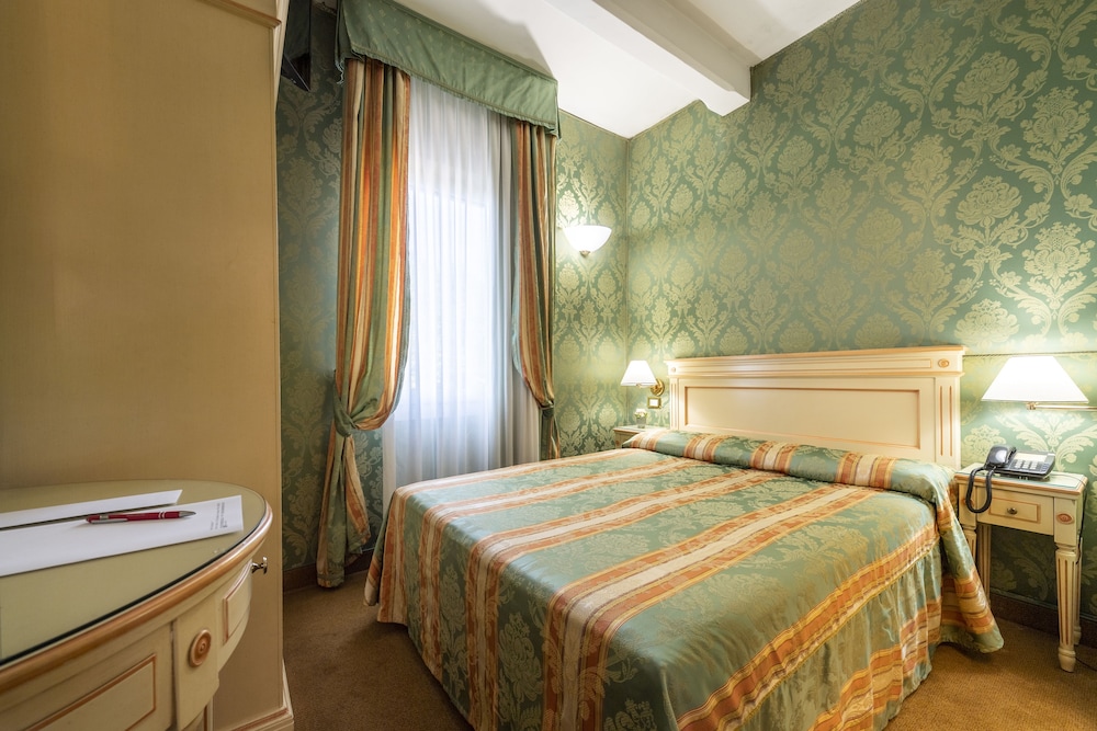 Hotel Villa Delle Palme 24/79