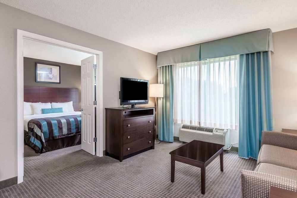 Home2 Suites by Hilton St. Charles St.Louis 25/38