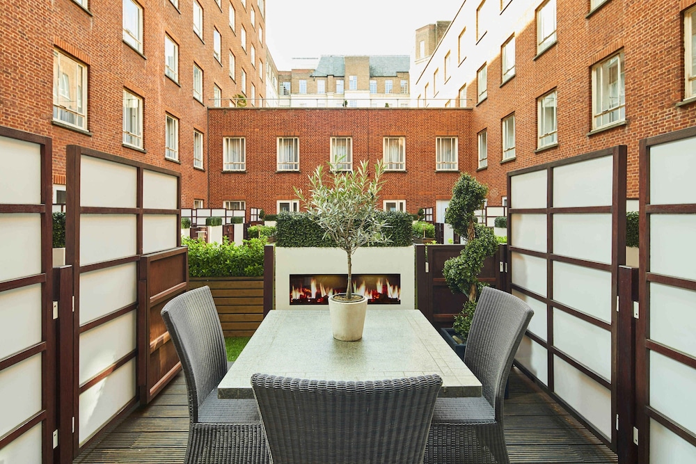 Marriott London Hotel Grosvenor Square 57/61