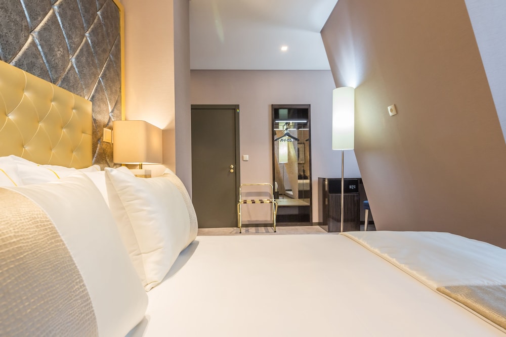Meraprime Gold Design Hotel 19/57