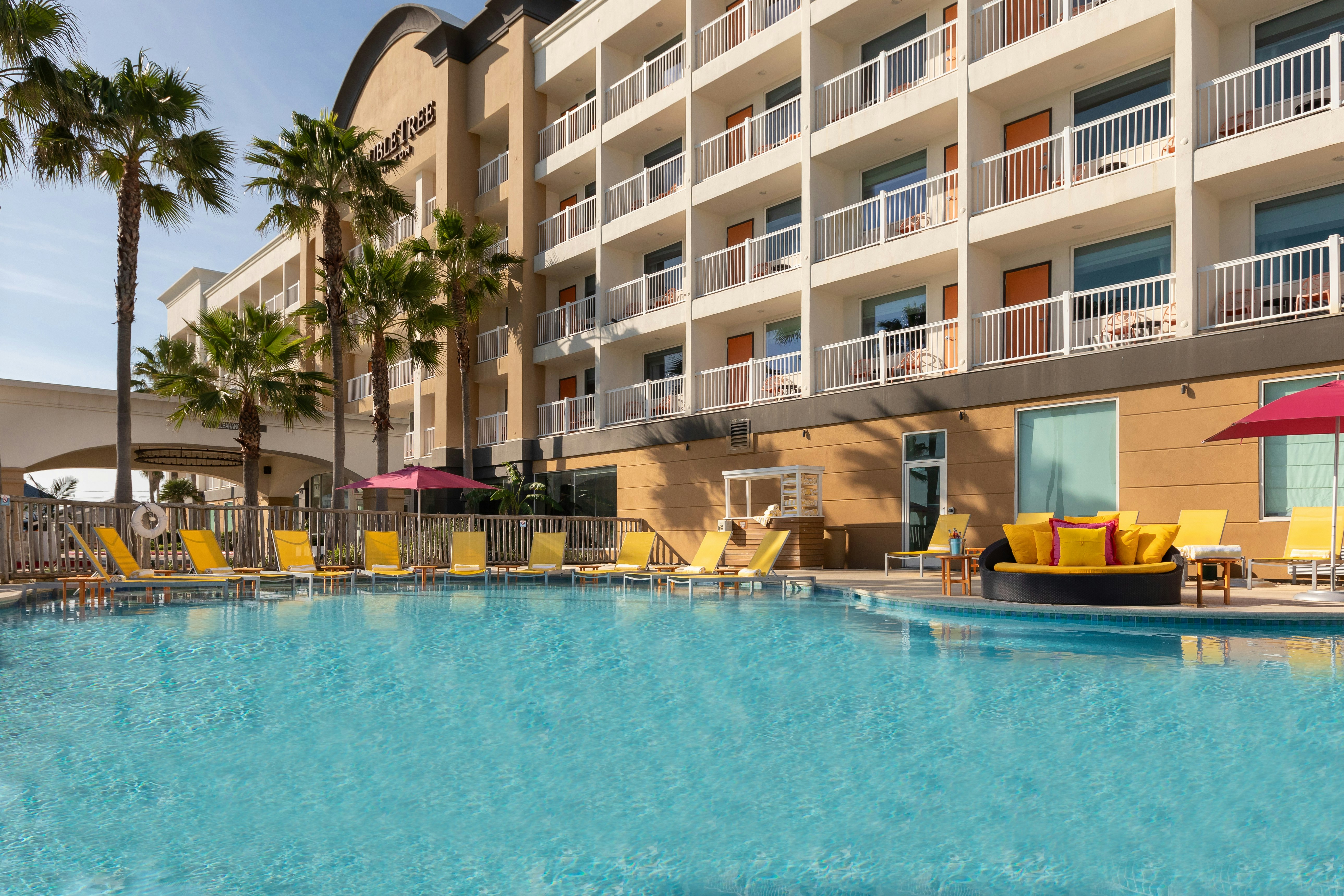 Doubletree By Hilton Hotel Galveston Beach 6/85