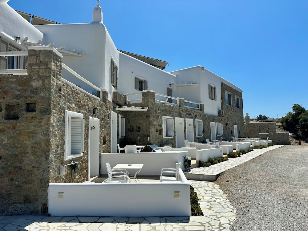 Elenis Village Suites 36/46