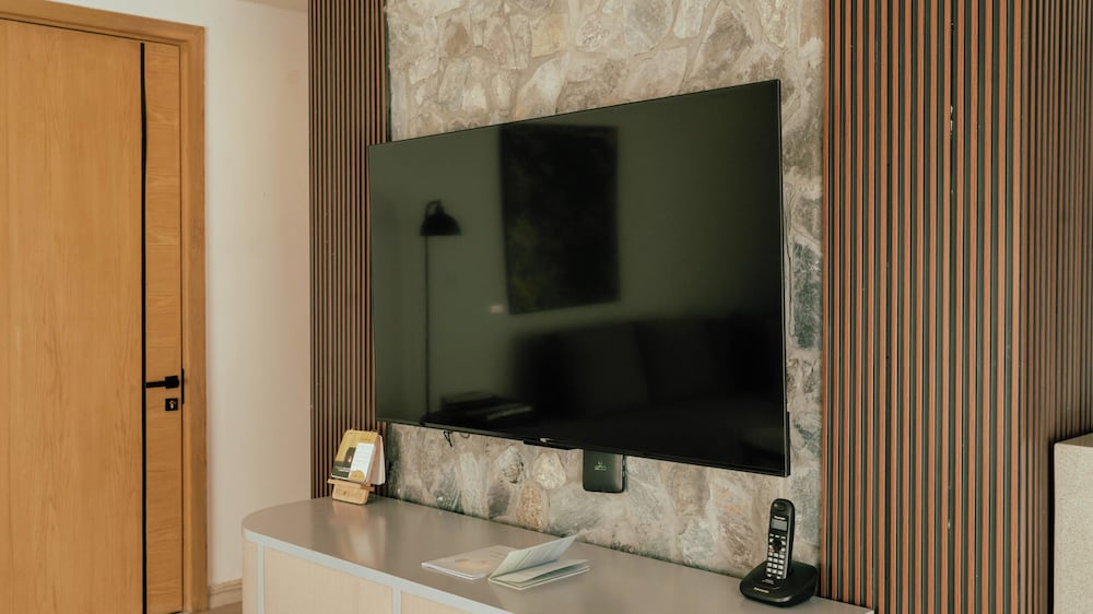 Ambiance Executive Suite، Ambiance Resort Hunza 3/3