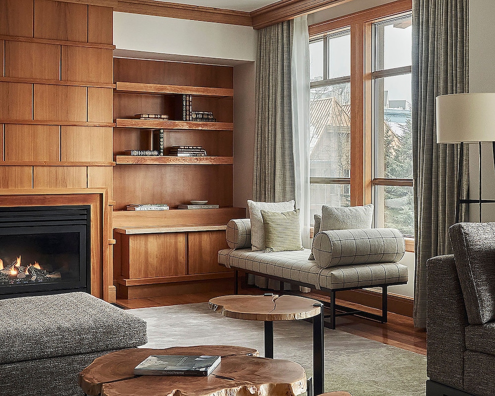 Four Seasons Resort Whistler 56/100