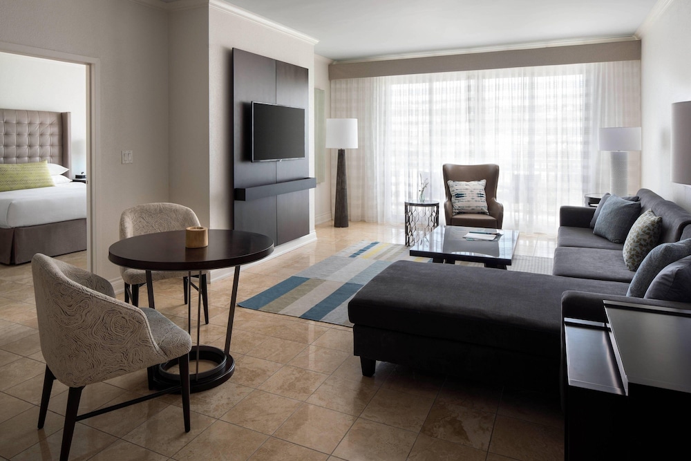 St. Kitts Marriott Resort & The Royal Beach Casino 30/65