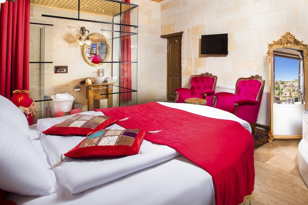 Carna Cave Hotel 2/50