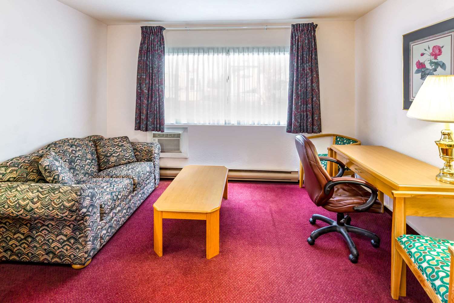 Howard Johnson By Wyndham Fort St John 7/14