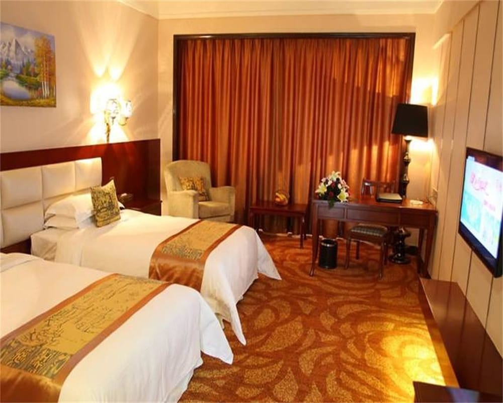 Fangzhong Sunshine Hotel 4/20