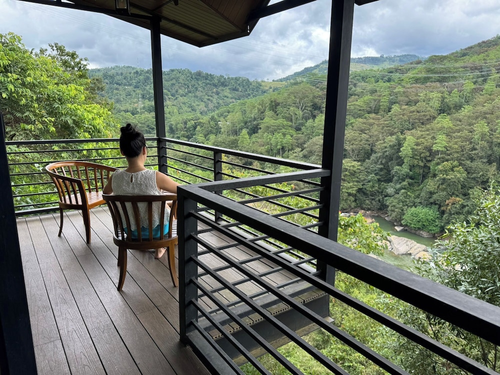 Aqua Dunhinda Villa & Nature Retreat 24/50