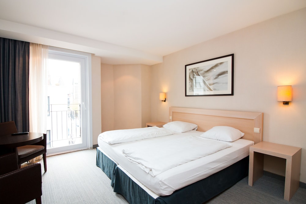 Hotel Aazaert 12/59