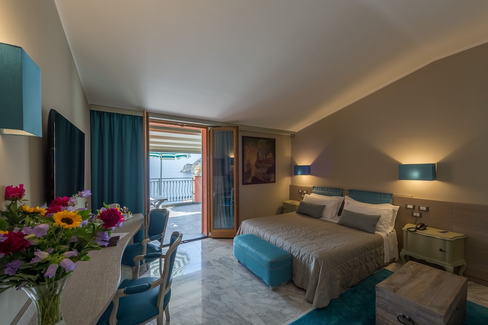 Hotel Porto Roca 19/38