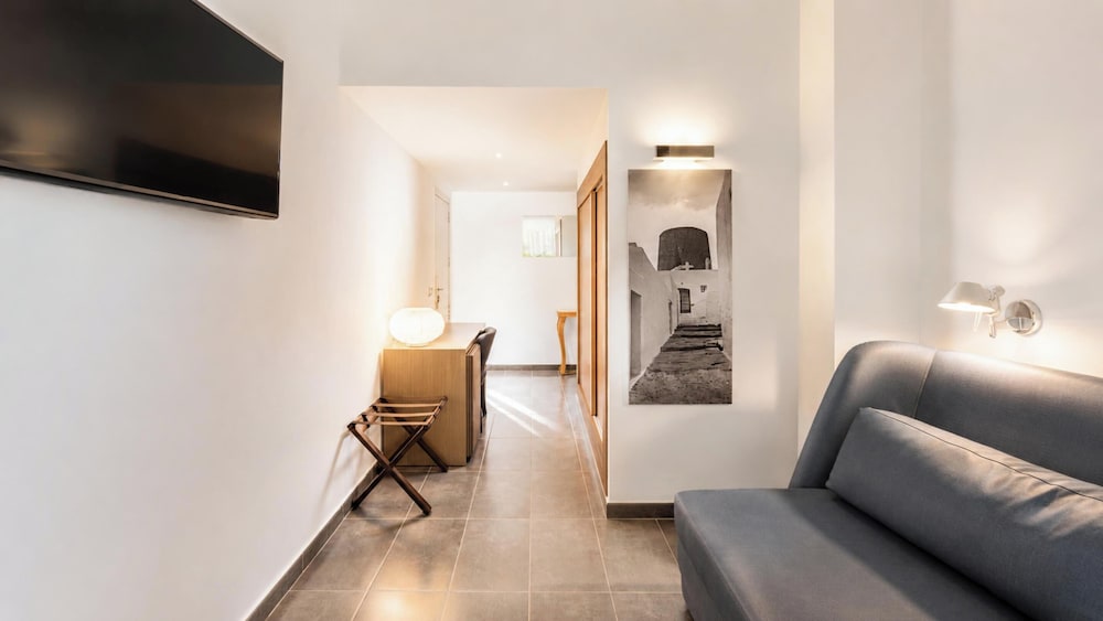 Palladium Hotel Cala Llonga - Adults Only 56/79